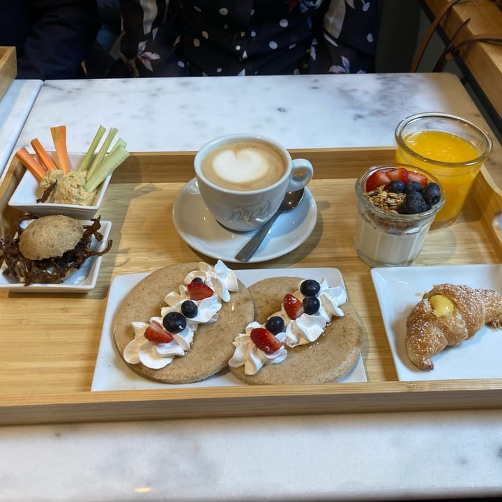 photo of Pasticceria Nepà Brunch shared by @sottolapellepodcast on  14 May 2023 - review