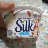 Silk coco con granola