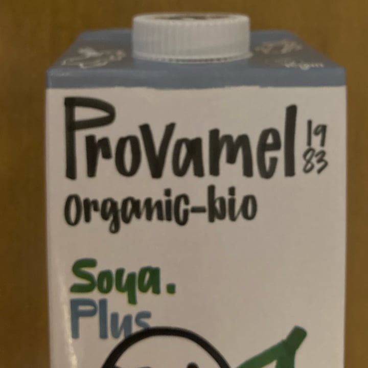 photo of Provamel Organic bio soya calcium shared by @watage on  15 Apr 2023 - review