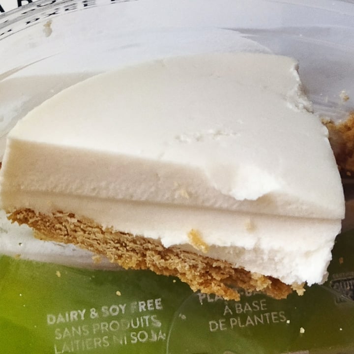 photo of Daiya Key Lime Cheezecake shared by @aureinwonderland on  19 May 2023 - review