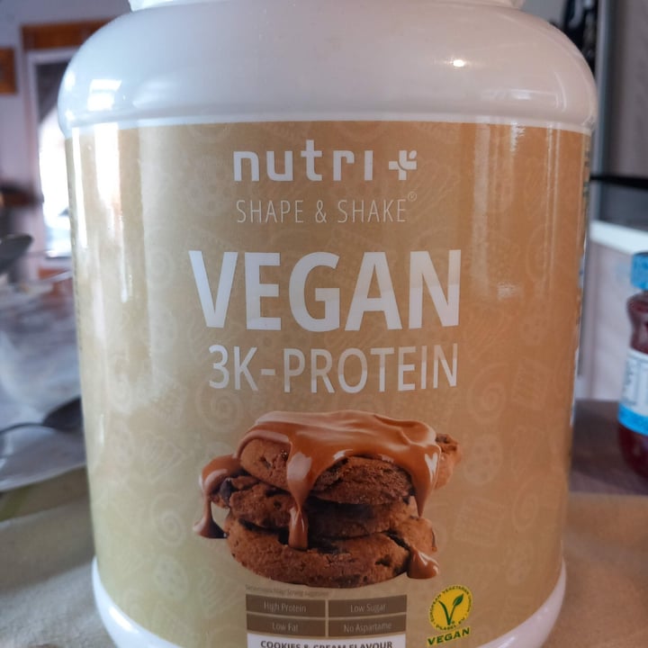 photo of nutri + 3k protein cookies & cream shared by @fabimico on  04 Jul 2023 - review