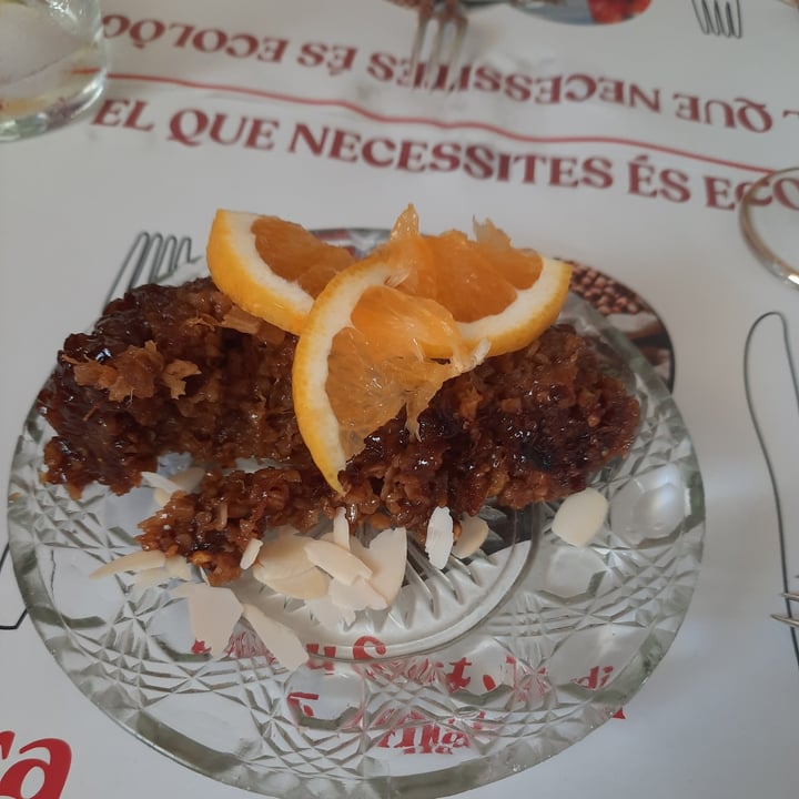 photo of Vegans N' Roses Pastel de naranja shared by @aleago on  09 Apr 2023 - review