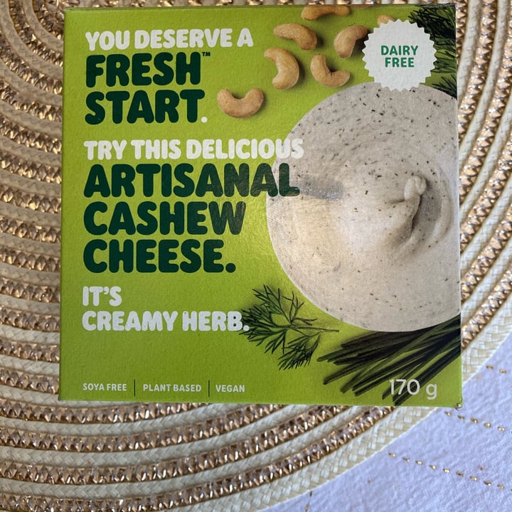 photo of Fresh Start Fauxmage Creamy Herb shared by @toad22 on  08 May 2023 - review