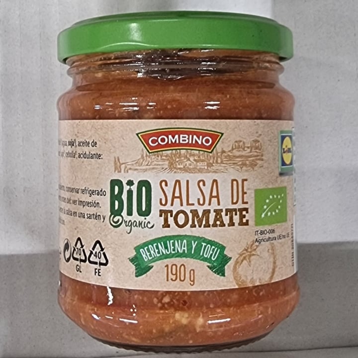 photo of Combino Salsa de tomate berenjena y tofu shared by @mariencd on  28 Apr 2023 - review