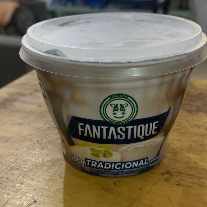 photo of Felices Las Vacas Fantastique Untable de Almendras shared by @paulaaldiljalix on  08 Mar 2023 - review