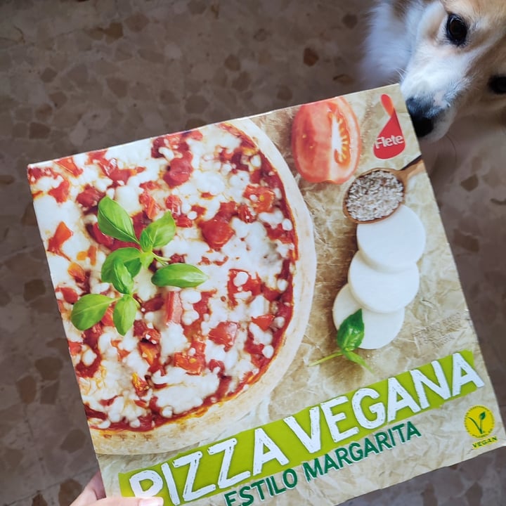 photo of Flete Pizza Vegana Estilo Margarita shared by @theandalusianqueer on  01 Jan 2023 - review
