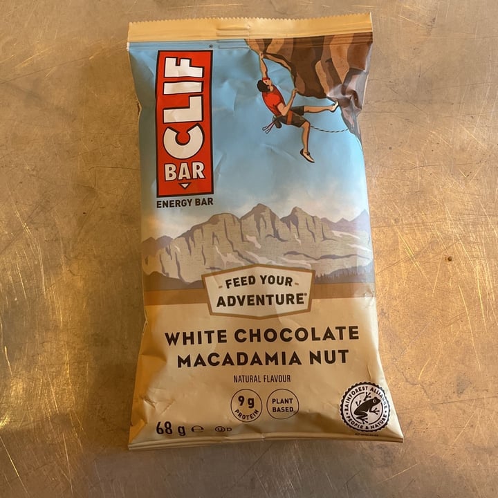 photo of Clif Bar white chocolate and macadamia nut shared by @bryanvegan on  17 Feb 2023 - review