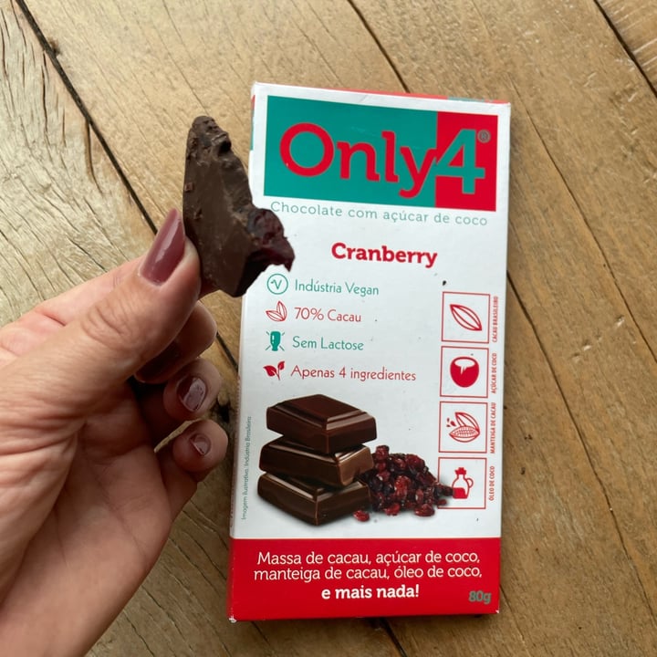 photo of Only4 Chocolate 70% com açúcar de coco e cranberry shared by @andreavasques on  18 Feb 2023 - review