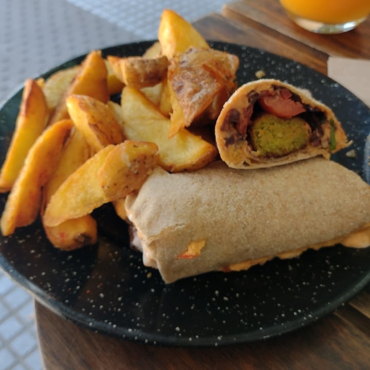 photo of Chicama Wrap De Falafel shared by @alexis-furioso on  03 Apr 2023 - review