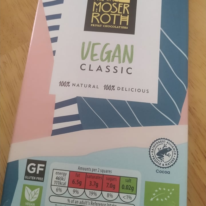 photo of Moser Roth Vegan classic chocolate shared by @genuedean on  21 Jul 2023 - review