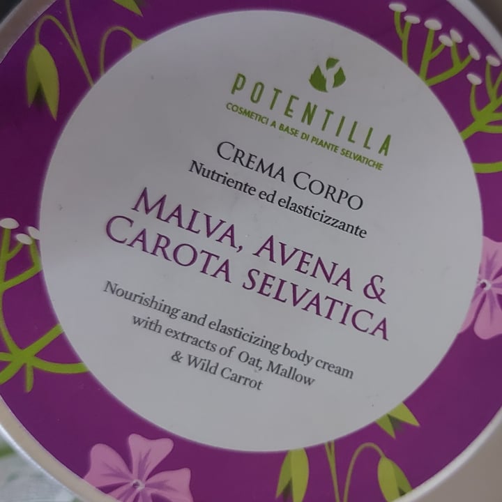 photo of Potentilla Crema corpo shared by @1209 on  20 Apr 2023 - review