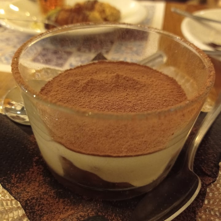 photo of Status Quo Tiramisù shared by @albetty on  17 Feb 2023 - review