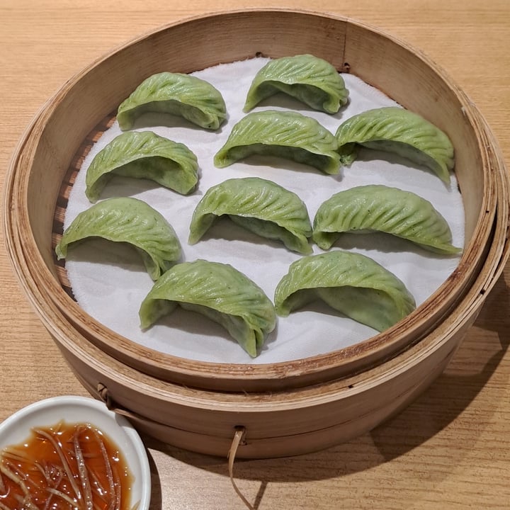 photo of Din Tai Fung Steamed Vegetarian Dumplings shared by @plantaepy on  27 Apr 2023 - review