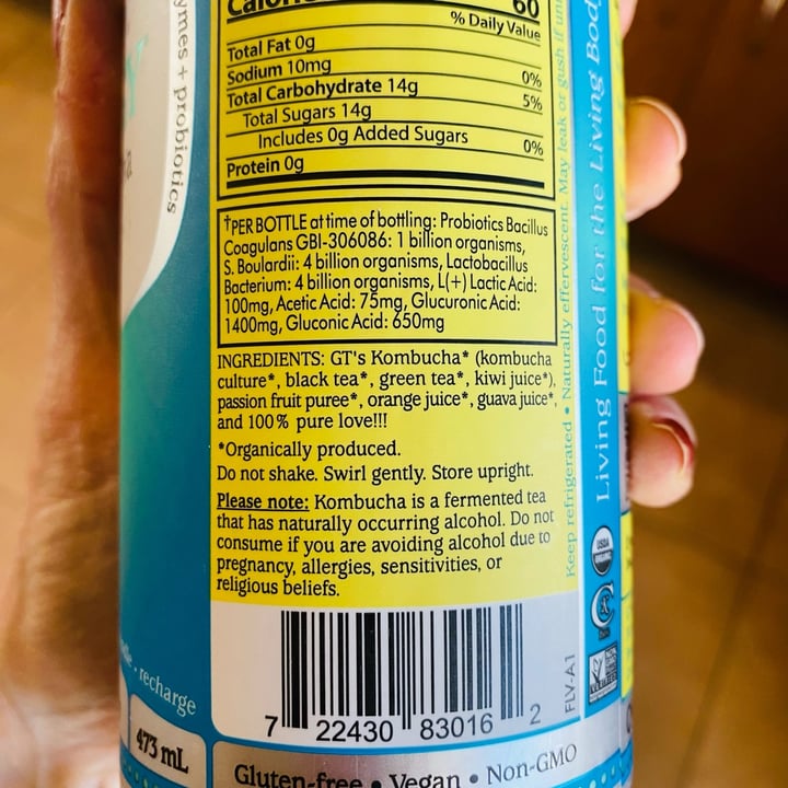 photo of GT’s Living Foods Island Bliss Kombucha shared by @beckyyy on  10 Apr 2023 - review