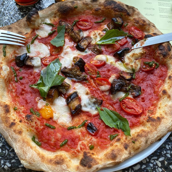 photo of Al Catzone - Pizza Napovegana Pizza Billie shared by @illulaura on  28 Mar 2023 - review