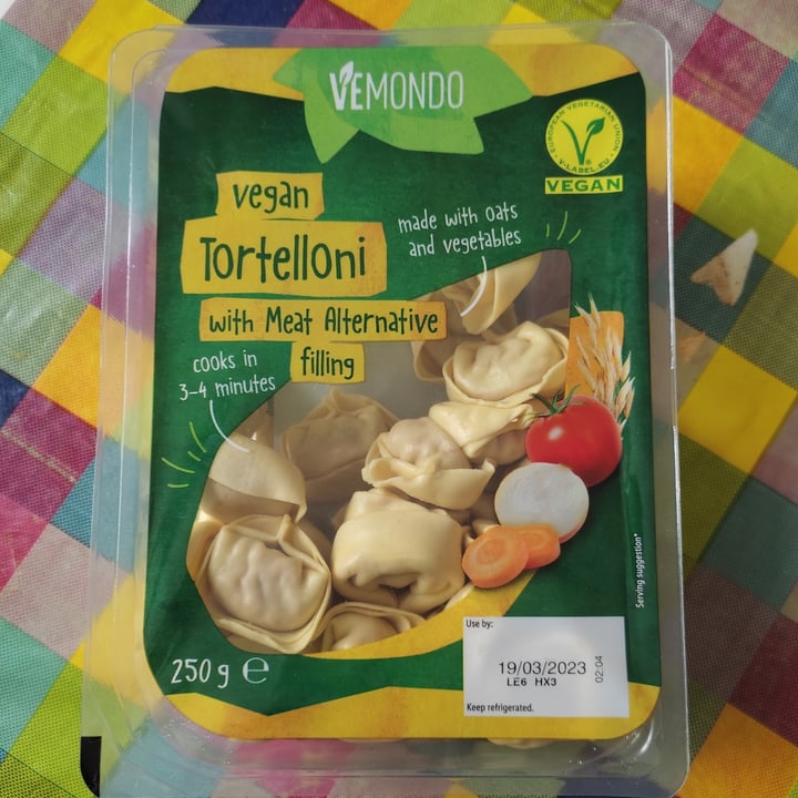 photo of Vemondo Tortelloni with Meat Alternative Filling shared by @ginlemon on  27 Jan 2023 - review