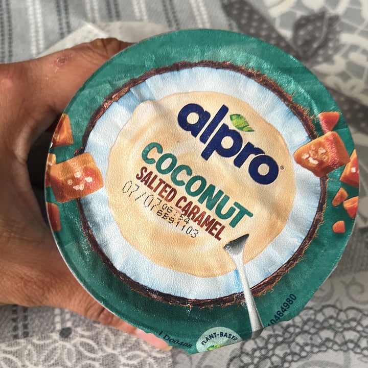 photo of Alpro Yogurt Coconut Salted Caramel shared by @siggia on  11 Jun 2023 - review
