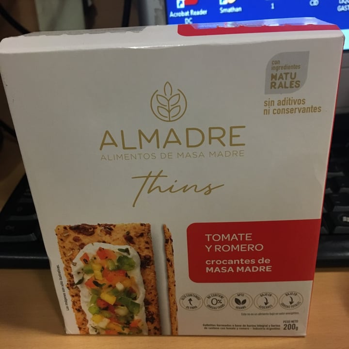 photo of Almadre Snacks. Triangulitos de Masa Madre. Tomate y Romero. shared by @solagosttinacappella on  06 Apr 2023 - review
