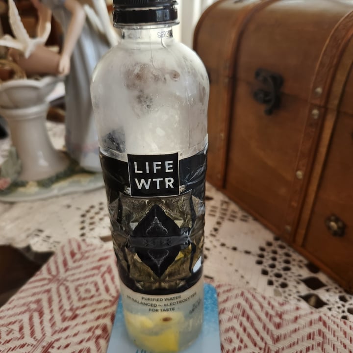 photo of LIFE WTR Life Wtr shared by @naiviv on  08 May 2023 - review