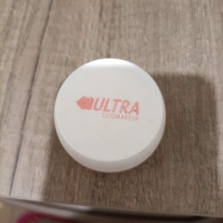 photo of Clio Makeup Ultra Balm shared by @lacri88 on  17 Jul 2023 - review