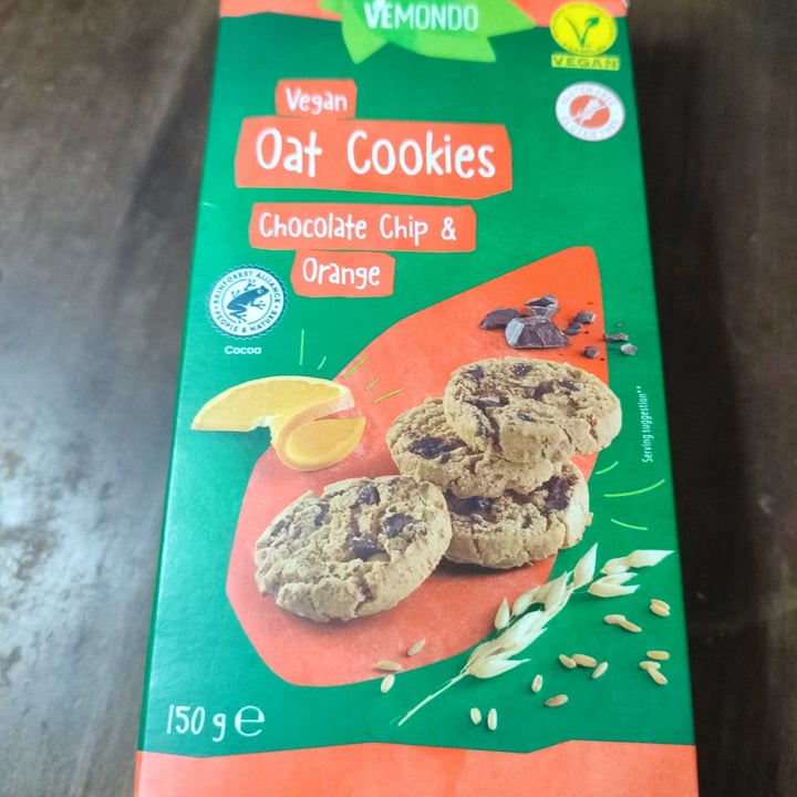 photo of Vemondo  Oat cookies - Choc Chunks and Orange shared by @ellak on  12 Apr 2023 - review