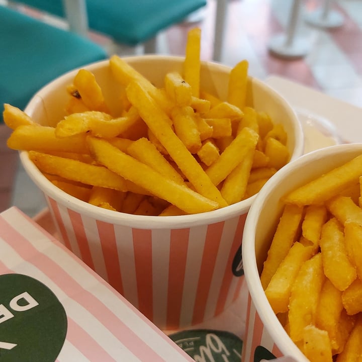 photo of Neat Burger Soho Fries shared by @gemmaviva on  26 May 2023 - review