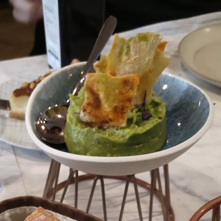 photo of Cactus Kitchen&Bar Guacamole shared by @miraculousveggybug on  25 Feb 2023 - review