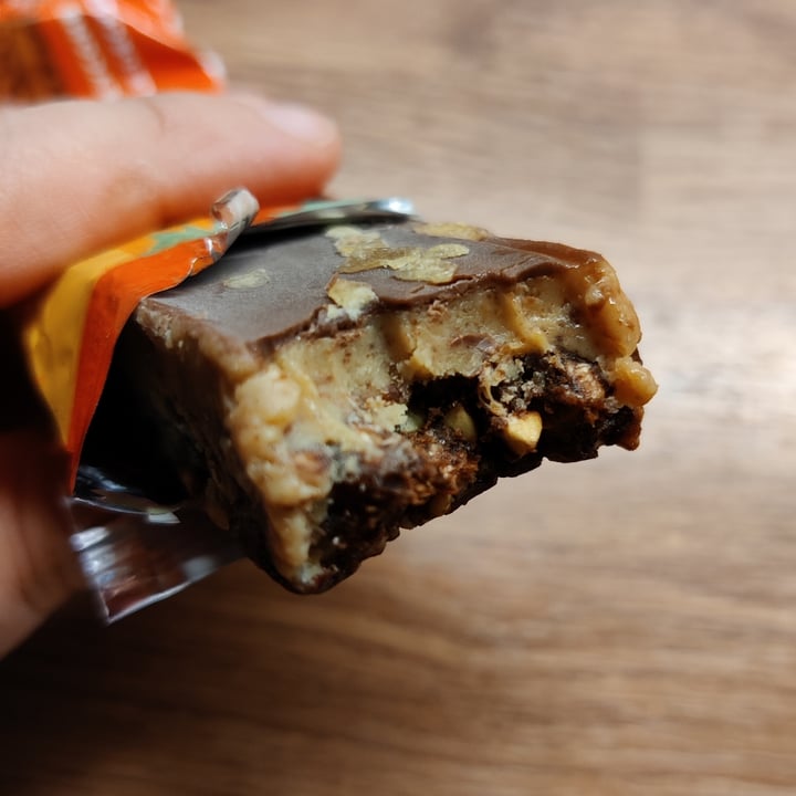photo of Tribe  honeycomb triple decker shared by @enkelvegan on  22 Dec 2022 - review