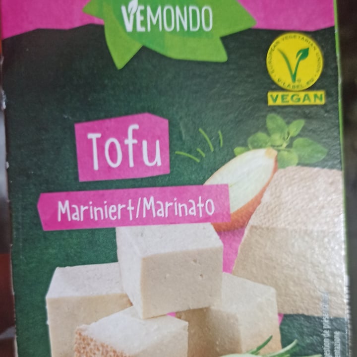 photo of Vemondo Tofu Marinato shared by @veganfoodcorner on  04 Feb 2023 - review