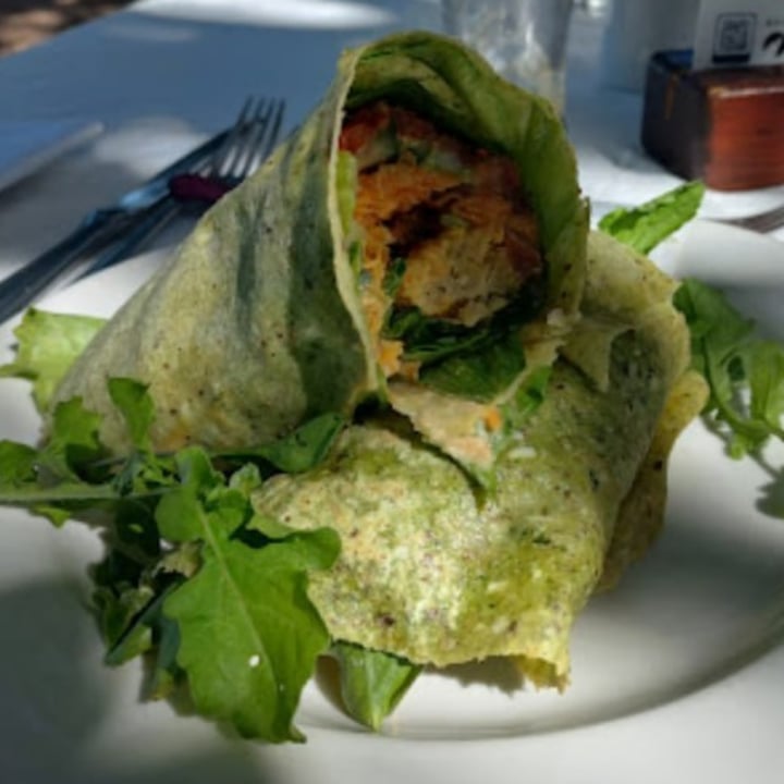 photo of Leafy Greens Falafel wrap shared by @ronelle on  31 Jan 2023 - review