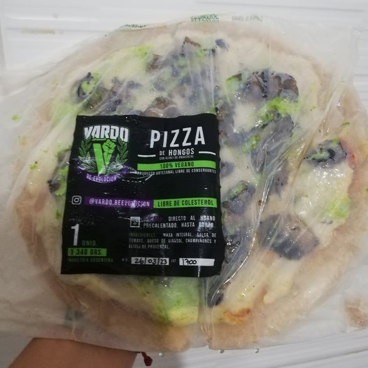 photo of Vardo Pizza De Hongos shared by @agostinamarconi on  01 May 2023 - review