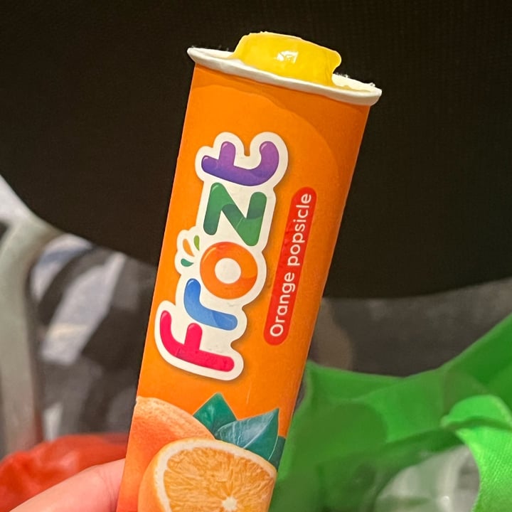 photo of Frozt Frozt Orange popsicle shared by @bananuh on  02 Jul 2023 - review