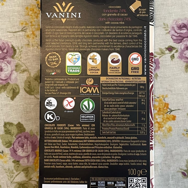 photo of Vanini Cioccolato fondente 74% con granella di cacao shared by @akob98 on  13 Apr 2023 - review