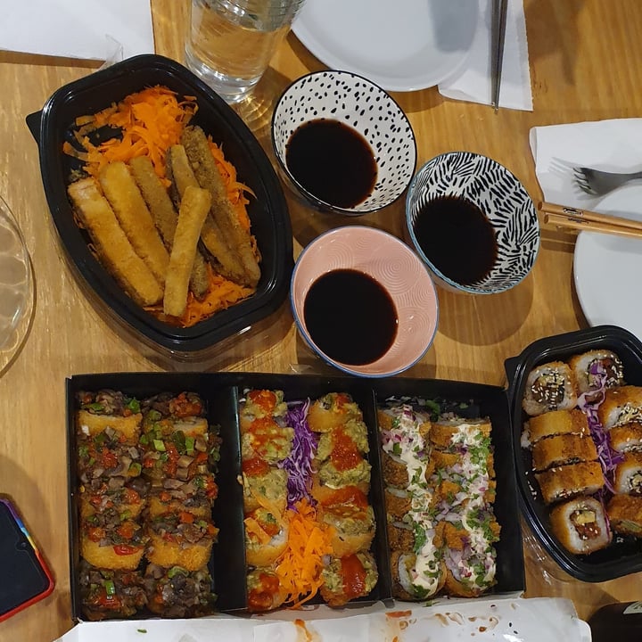 photo of Jiro Sushi - Villa Crespo Combinado Vegan Hot shared by @amoronada on  08 Jun 2023 - review