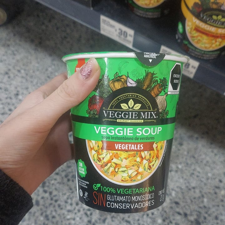 photo of Veggie mix Veggie soup vegetales shared by @elidarko on  09 Feb 2023 - review