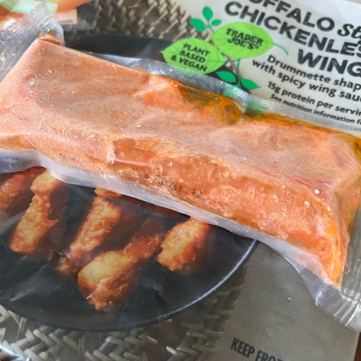 photo of Trader Joe's Buffalo Style Chickenless Wings shared by @allycat38 on  22 Mar 2023 - review