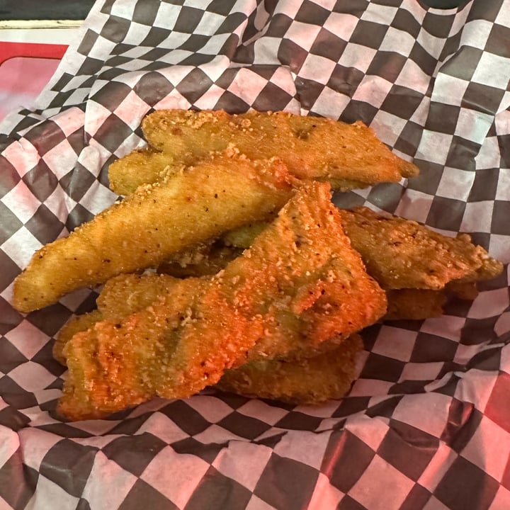 photo of Monty's Good Burger Chicken Tenders shared by @merylg4v on  25 Feb 2023 - review