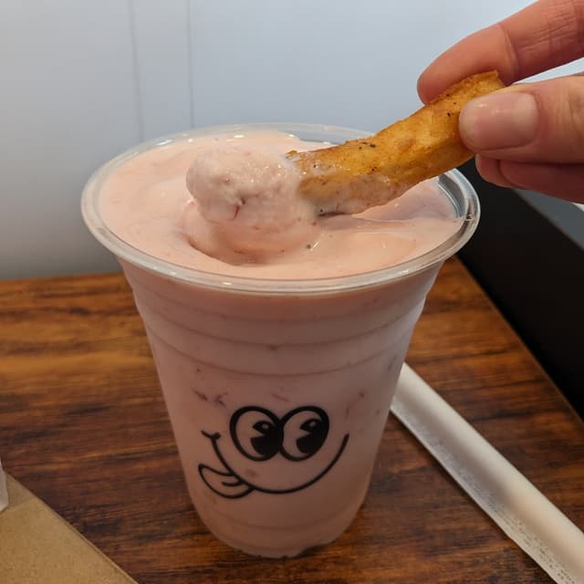 Photo of the dish “Strawberry Milkshake”
