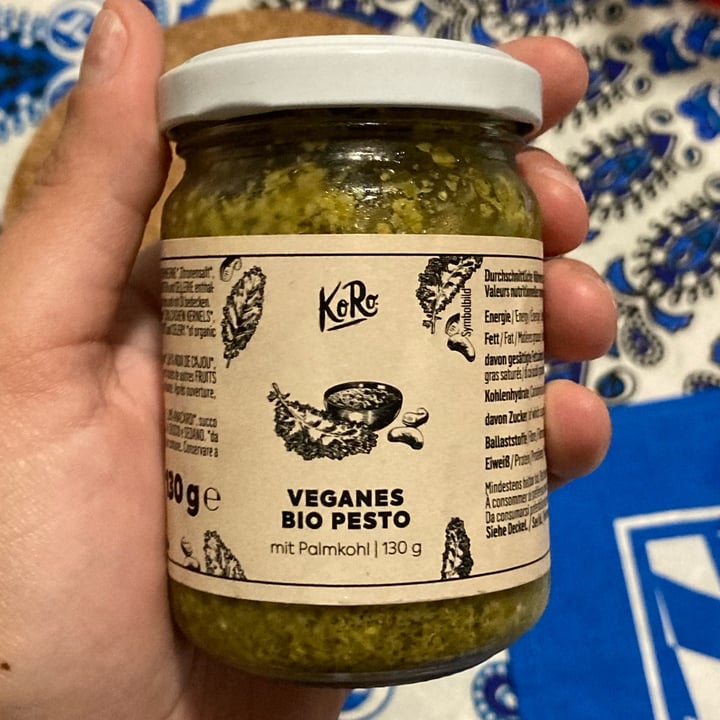 photo of Koro Pesto al cavolo nero vegan bio shared by @giuliacantamessi on  27 Apr 2023 - review