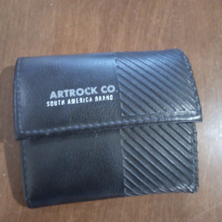 photo of Art Rock Co. Carteira masculina shared by @jelielayala on  08 Jun 2023 - review