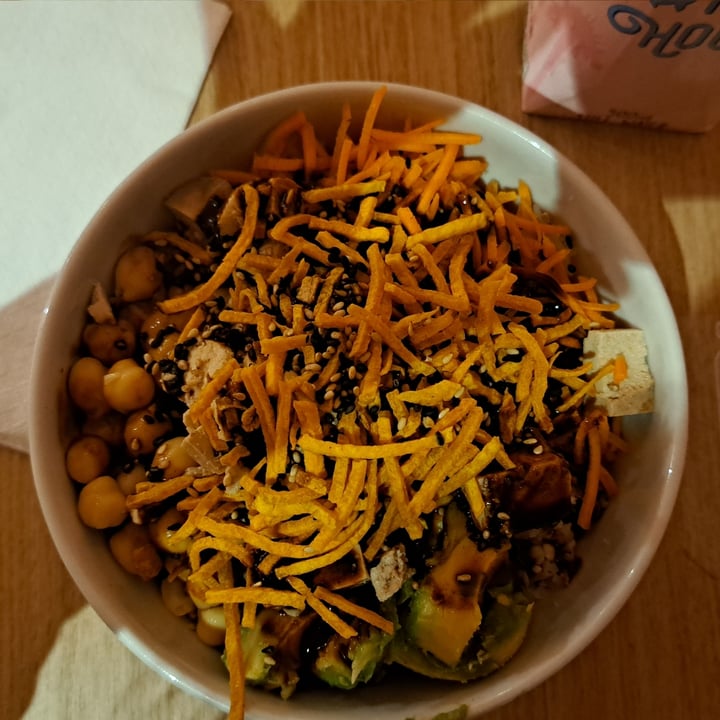 photo of Poke House - Barcelona Vegan Poke shared by @penoucos on  26 May 2023 - review