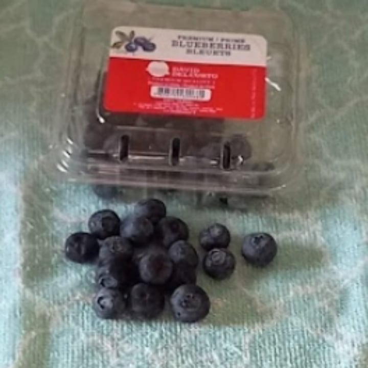 photo of Blue Berry Bleuets Blueberries shared by @fatima1965 on  01 Apr 2023 - review
