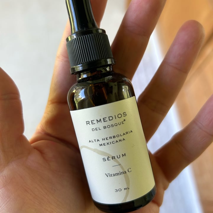 photo of Remedios del bosque Serum Vitamina C shared by @marianimalover on  18 Jul 2023 - review