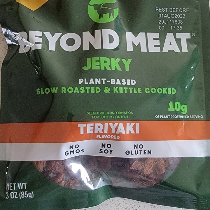 photo of Beyond Meat Teriyaki Jerky shared by @emilyannemaynard on  02 Jan 2023 - review