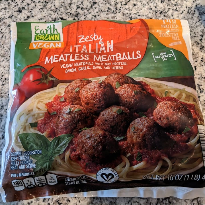 photo of Earth Grown Zesty Italian Meatless Meatballs shared by @iheartanimals on  19 May 2023 - review