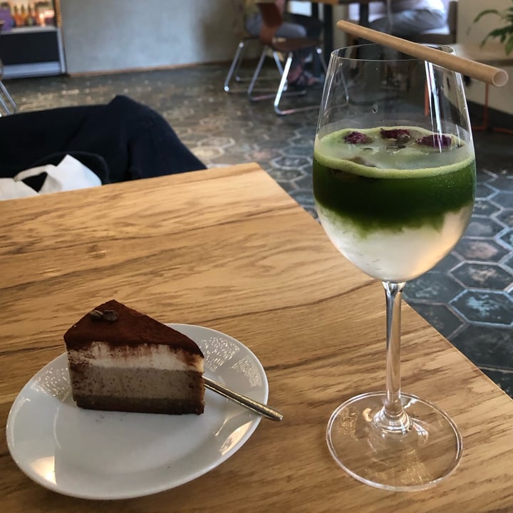 Кіцуне: веганське кафе корисних десертів I vegan healthy cafe Halytskyi ...