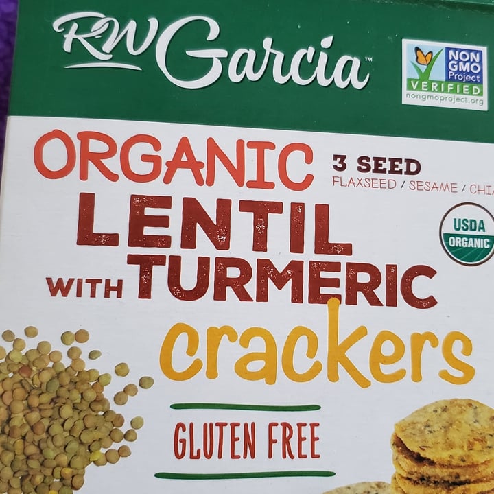 photo of RW Garcia ORGANIC 3 SEED FLAXSEED / SESAME / CHIA LENTIL WITH TURMERIC CRACKERS shared by @raynadisco on  26 Feb 2023 - review