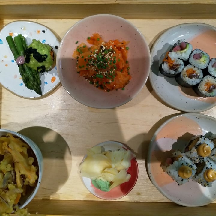photo of Youmiko Vegan Sushi Bento 1 shared by @sammal on  19 Jun 2023 - review