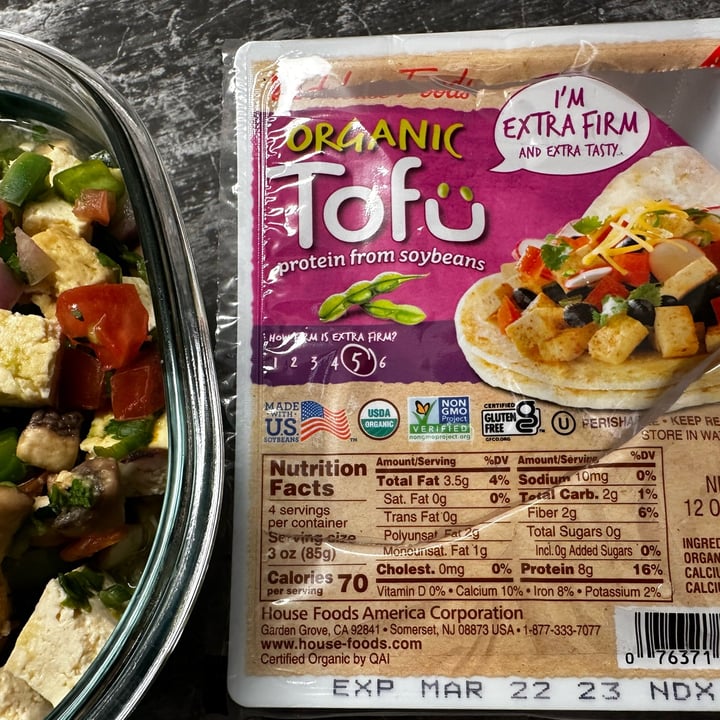 photo of House Foods Organic Extra Firm Tofu shared by @berryveganplanet on  19 Feb 2023 - review