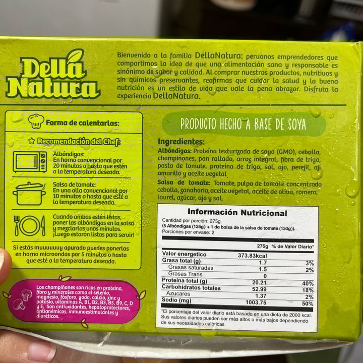 photo of Della natura Albondigas Con Salsa De Tomate shared by @cosmicfrog on  12 Apr 2023 - review